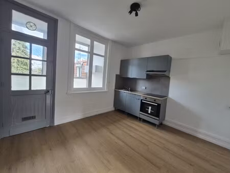 location appartement 2 pièces 27m² lille 59260