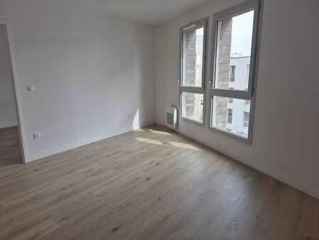 location appartement 2 pièces 45m² lille 59000