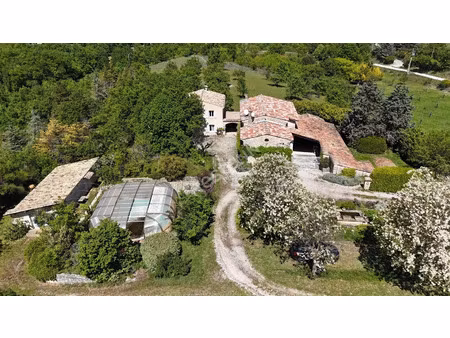 vente maison 16 pièces 257 m² grane (26400)