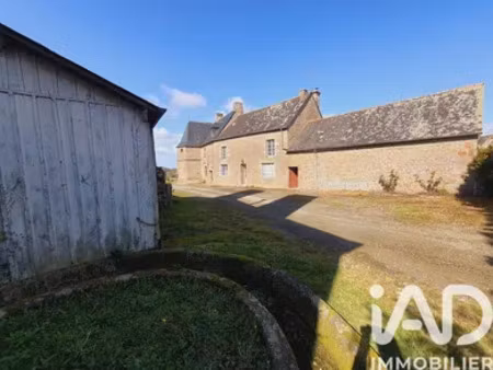 maison traditionnelle à saint-hilaire-des-landes (35140)