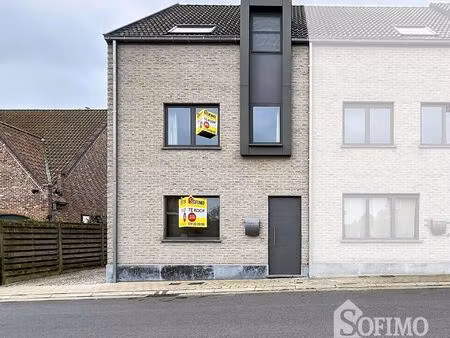 huis te koop in westrozebeke met 3 slaapkamers