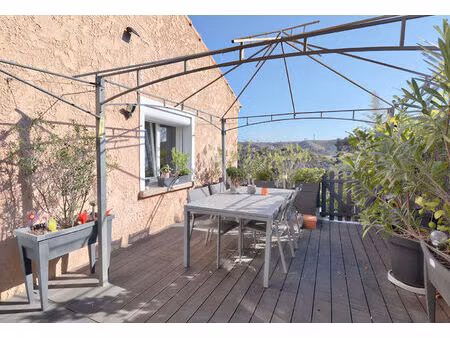 vente villa 5 pièces  118.00m²  les pennes