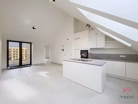 nieuw appartement met 2 slaapkamers in een ideale omgeving