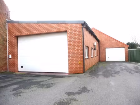 opslagruimte/loods (200 m²)  torhout
