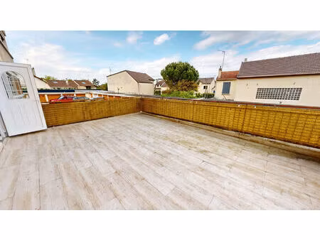 vente appartement 4 pièces  65.61m²  montreuil