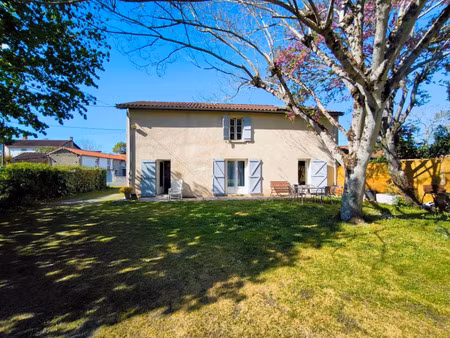 vente maison 7 pièces 175m2 plaisance 32160 - 160000 € - surface privée