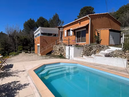 vente villa 4 pièces  106.00m²  varages