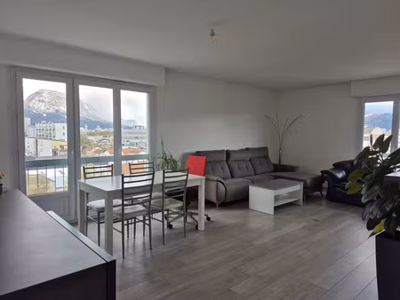 vente appartement 5 pièces 93m2 grenoble 38100 - 185000 € - surface privée