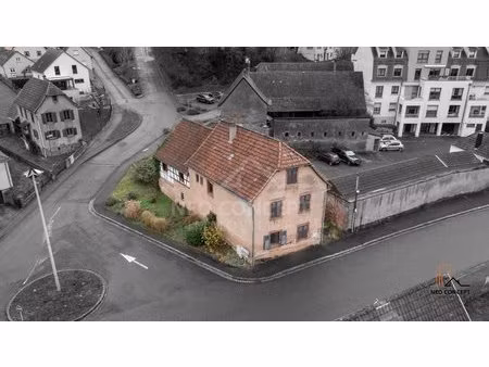 * produit special investisseur * 250 m² à rénover avec possibilité de création de 4 logeme