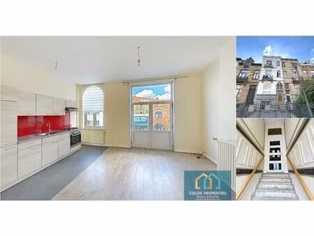 penthouse à louer avec terrasse et 2 chambres   schaerbeek (vbe12983)