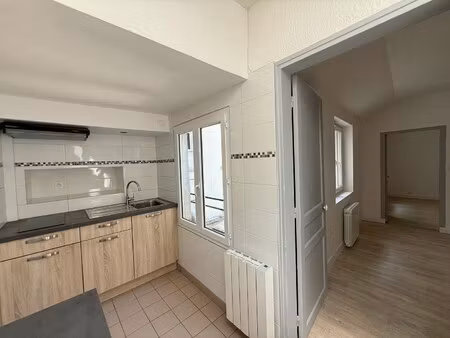 location appartement 2 pièces 32m²