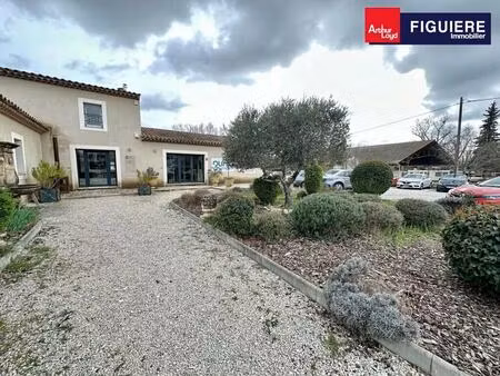 location bureaux 160 m²