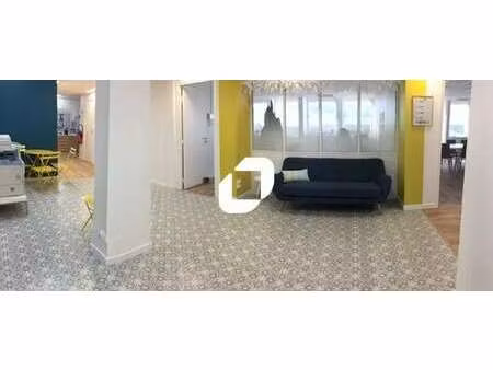 vente bureaux 273 m²