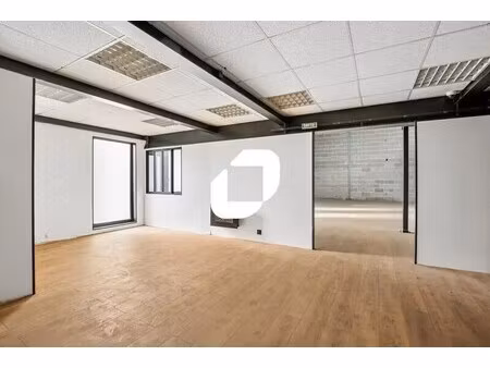 location bureaux 191 m² à 449 m²