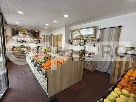 location commerce 38 m²