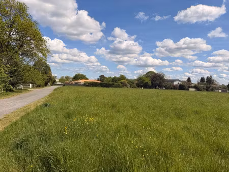 vente terrain 400 m² léognan (33850)