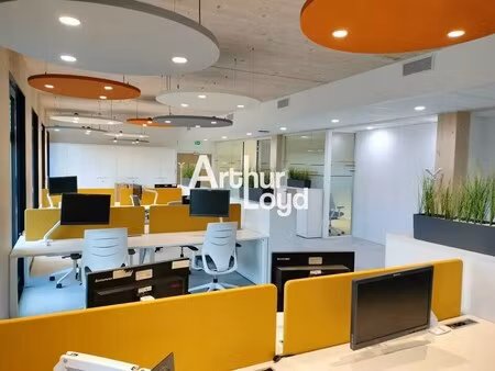 location bureaux 140 m² à 320 m²