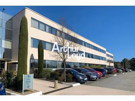 location bureaux 122 m² à 2 150 m²