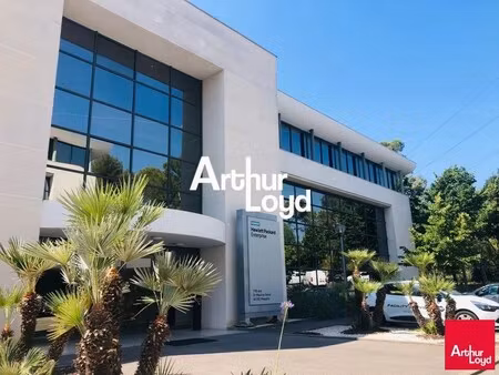 location bureaux 276 m² à 1 659 m²