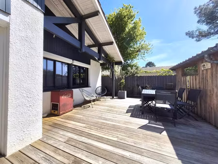 vente maison 4 pièces 141 m² lacanau (33680)