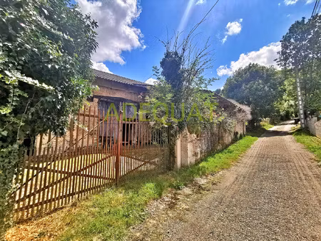 grange 230m2 à rénover sur terrain 531m2