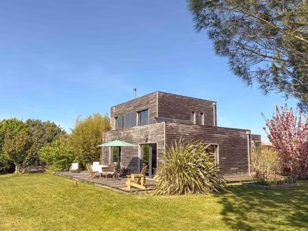 maison d'architecte contemporaine en bois 129 m2 avec jardin arboré marmande 47200