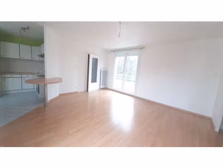 location appartement 2 pièces  47.10m²  nantes