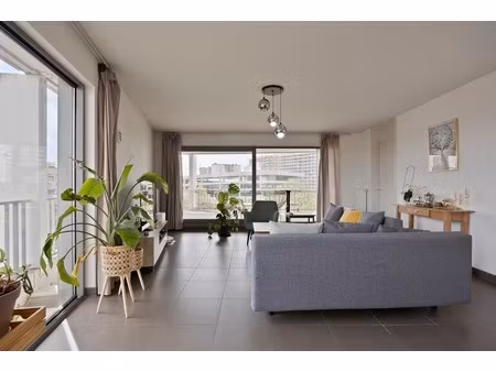 appartement te koop in ledeberg met 2 slaapkamers