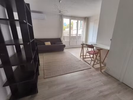 t1 meuble hyper centre 12 rue st francois grenoble