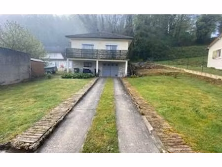 location maison  m² t-2 à reuil-en-brie  795 €