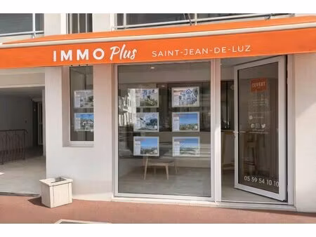 cession droit au bail – emplacement commercial n°1