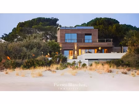 vente maison 8 pièces 477 m² agde (34300)