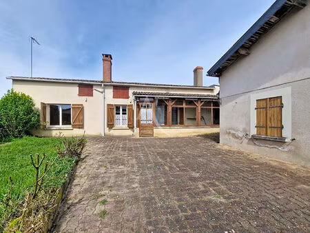achat maison 3 pièces 107m² doue la fontaine 49700