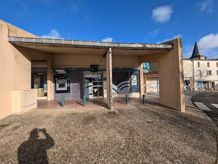 local commercial 115 m2