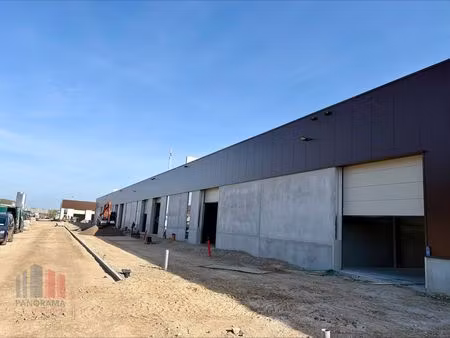 commercieel te koop in halen