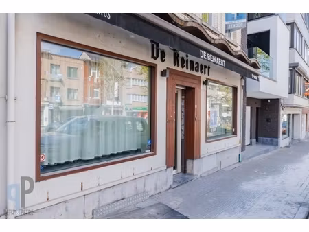 commercieel te koop in zottegem met 4 slaapkamers