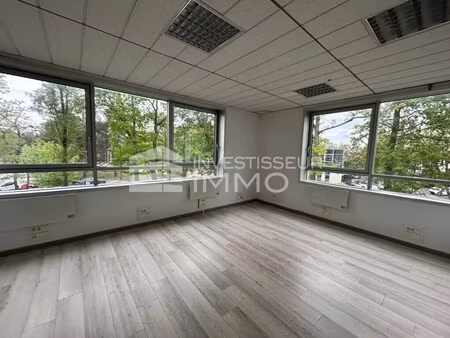 location bureaux 348 m²