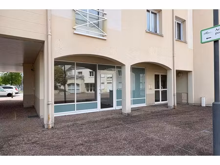 vente local industriel 51 m² saint-avertin (37550)