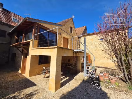 maison d'habitation avec dépendance