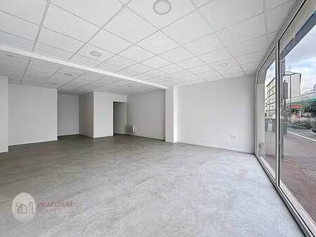 vente commerce 122 m²