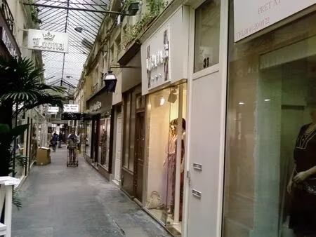 location commerce paris 75002 67m²