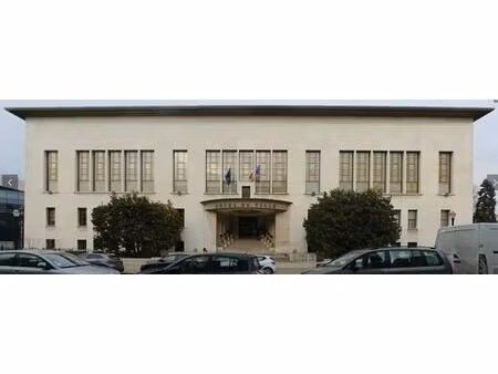 location commerce boulogne billancourt 92100 217m²