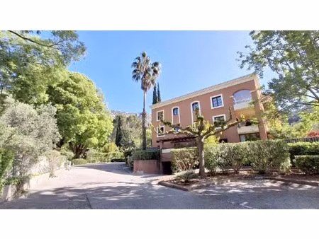 vente appartement 2 pièces 38m2 la valette-du-var 83160 - 196000 € - surface privée