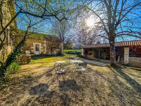 propriete familiale avec gite