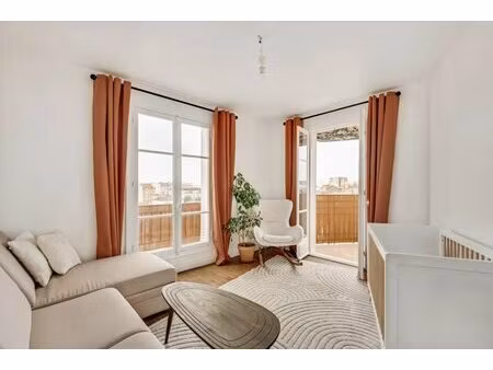 appartement 63 m²  balcon sud  gros potentiel/dernier etage