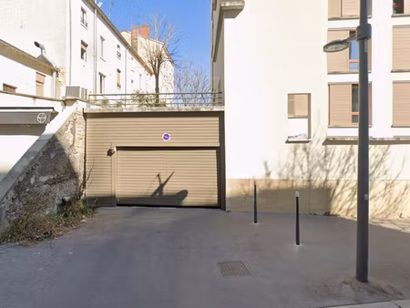 garage boxe ferme lyon 9eme