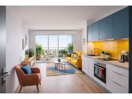 cadre de vie recherché à antony ! t2 46 m² avec belle terrasse et joli séjour