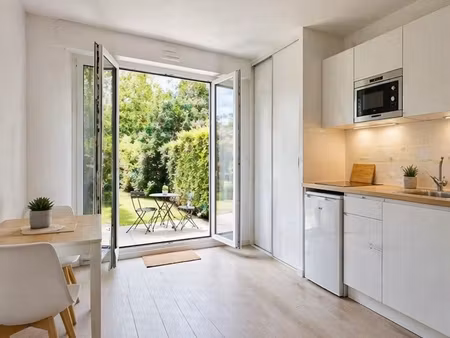 opportunité à ris-orangis ! t1 28 m² avec joli jardin