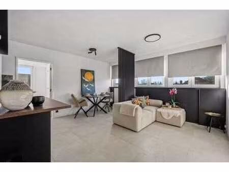 penthouse meublé de luxe aux finitions modernes avec place …