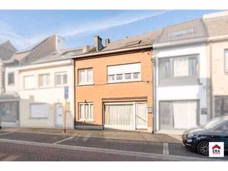 maison spacieuse avec 2 (3) chambres au centre de liedekerke